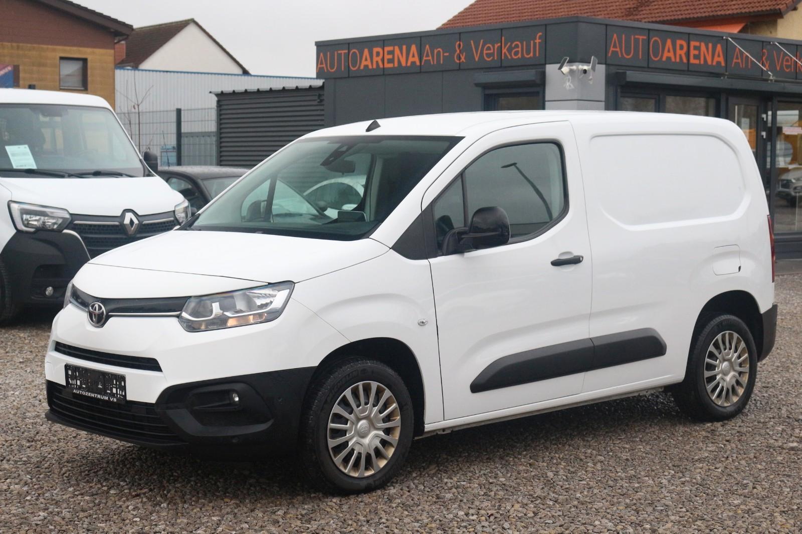 Toyota Proace City L1 Meister+Navi+TÜV+Klima+PDC+3.Sitz