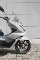 Honda PCX 125  WW125AP **GIVI TOPCASE** - HONDA PCX 125