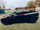 Tesla Model Y  - Tesla in Dresden
