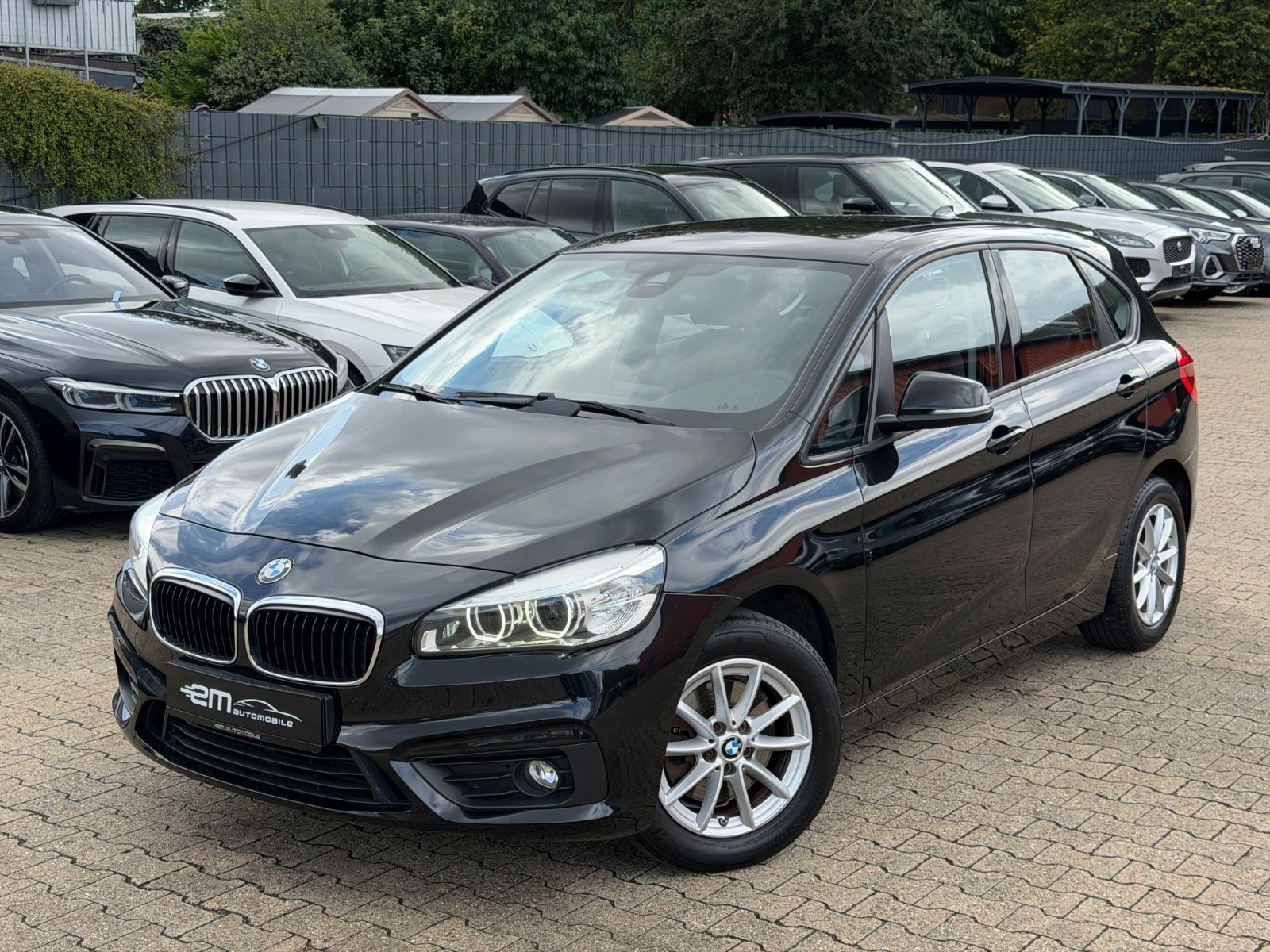 BMW 220 Active Tourer - 1