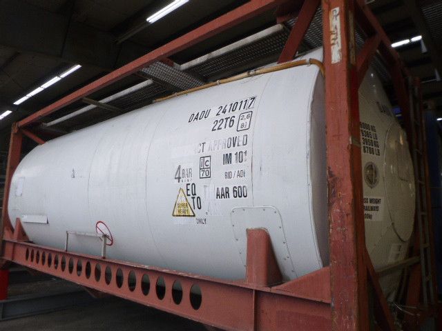 Inne 24.000 Liter  V4A  ADR 6/2026  Drei Stück