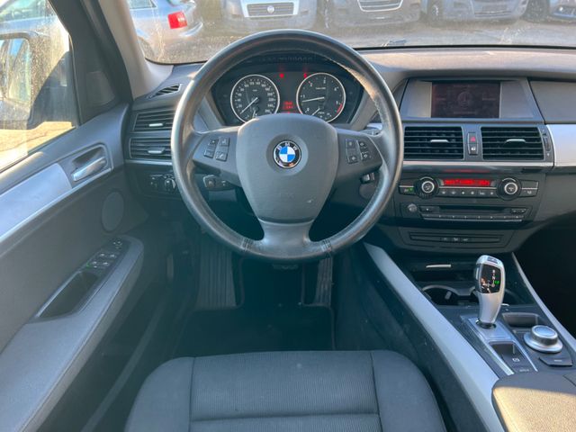 BMW X5 Baureihe X5 xDrive30d/Vollleder/8 Fach/AHK/