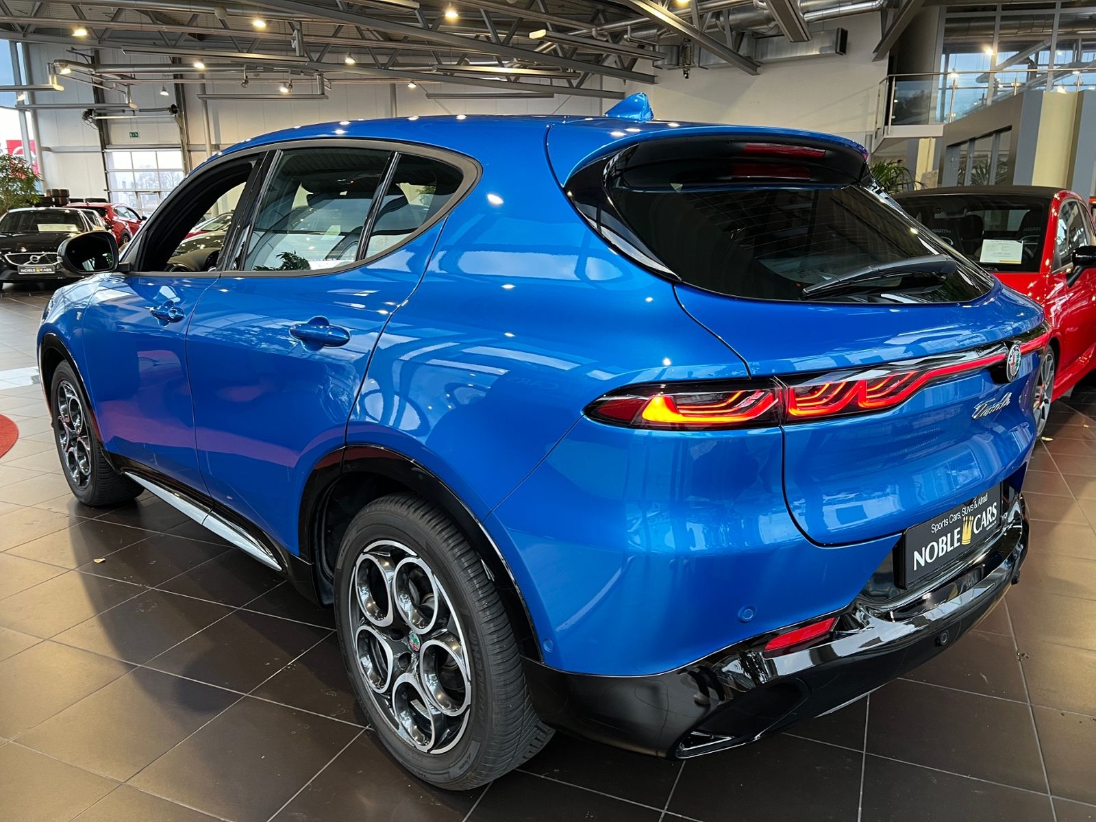 Fahrzeugabbildung Alfa Romeo Tonale Ti H&K LED NAVI ALU