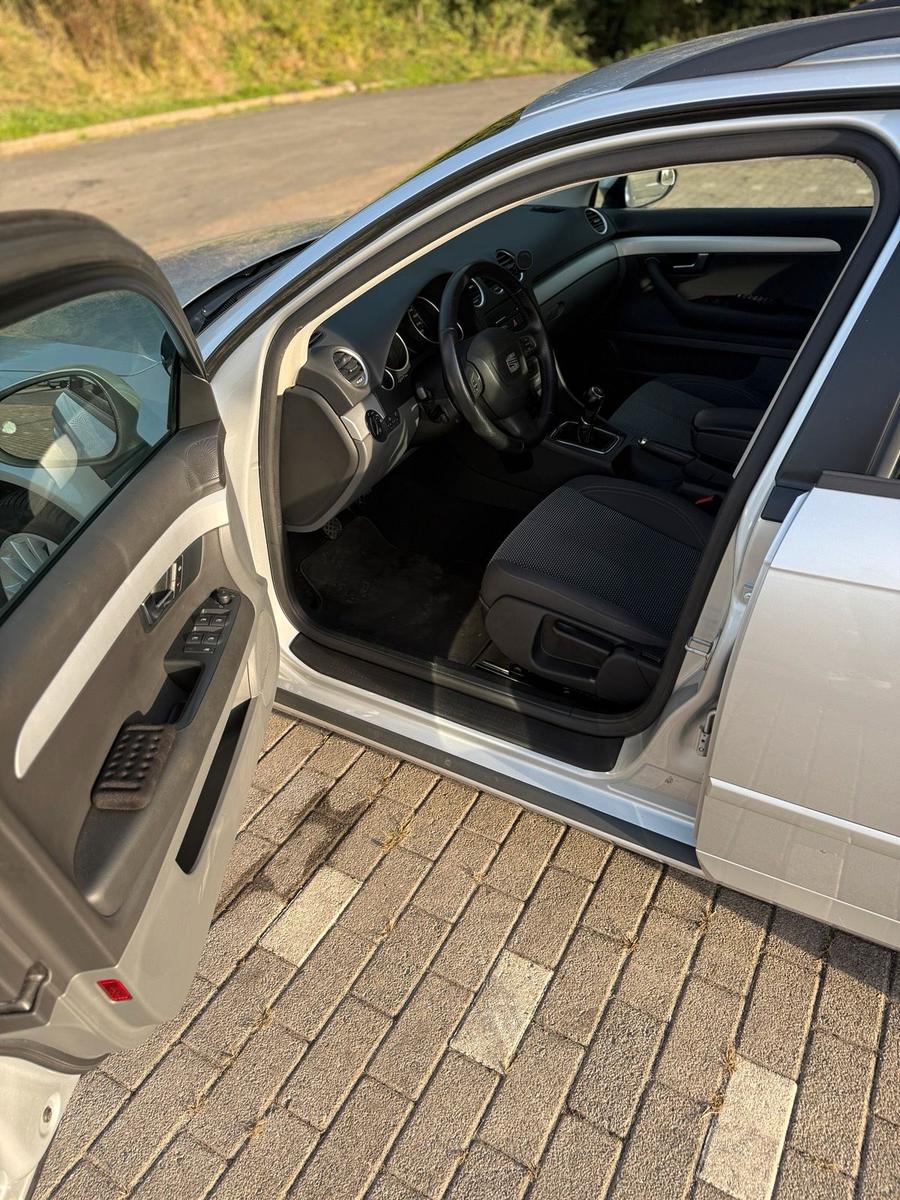 Seat Exeo 2012 — photo 7