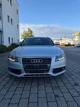 Audi A4 2.0 TDI (DPF) Ambition Avant Ambition - Audi A4 aus 2011: TDI