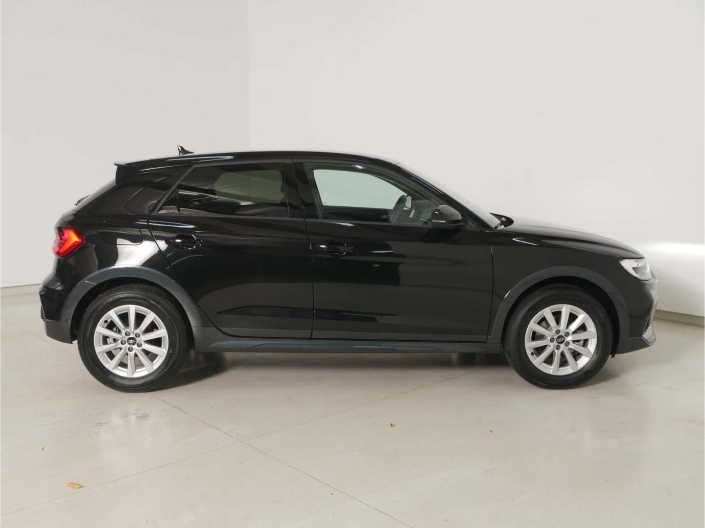 Audi A1 allstreet 30 TFSI NAV/LED/ACC/Kessy/SH/, миниатюра 8