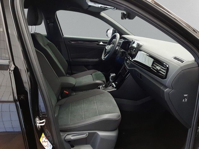 Fahrzeugabbildung Volkswagen T-Roc Black Style 2.0TDI DSG AHK Matrix Massage