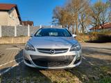 Opel Astra Sports Tourer 1.4 Turbo Edition 103 Au... - Opel Astra: Turbo Sport