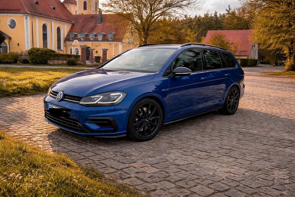 Image of Volkswagen Golf