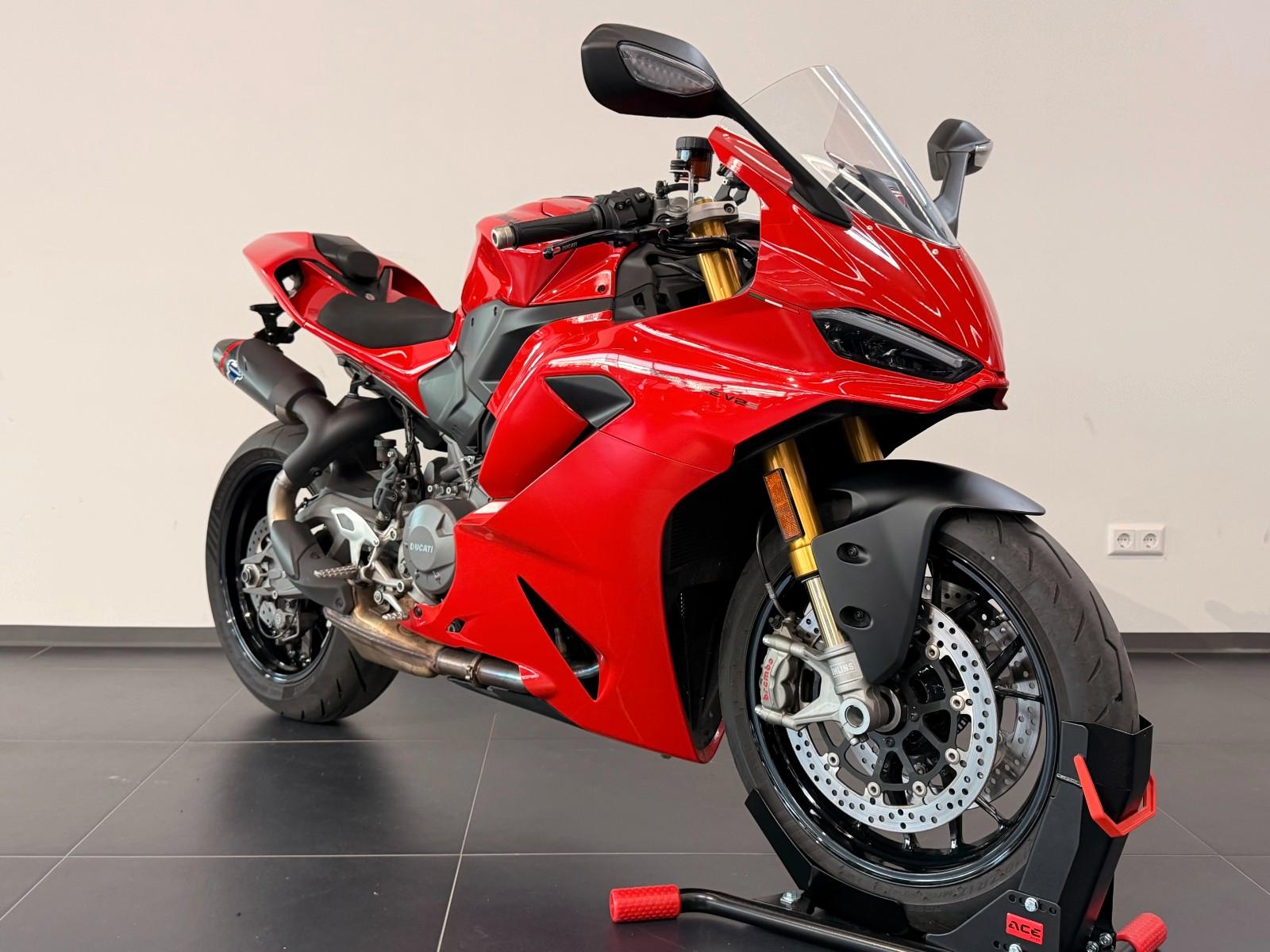 Ducati Panigale V2 S