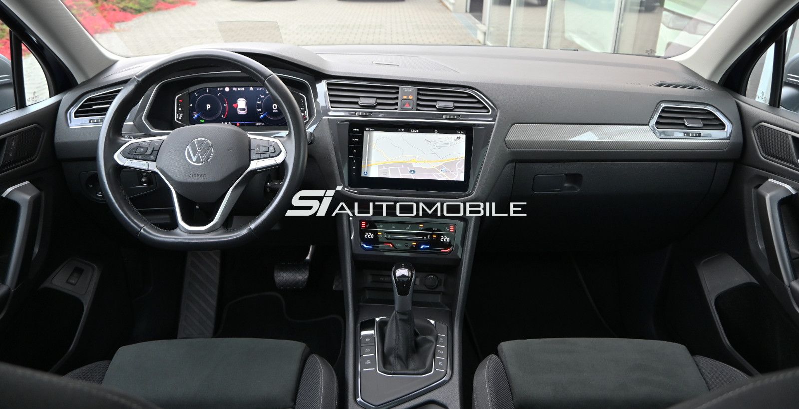 Fahrzeugabbildung Volkswagen Tiguan Allspace 2.0 TDI DSG °ACC°AHK°PANO°STANDH