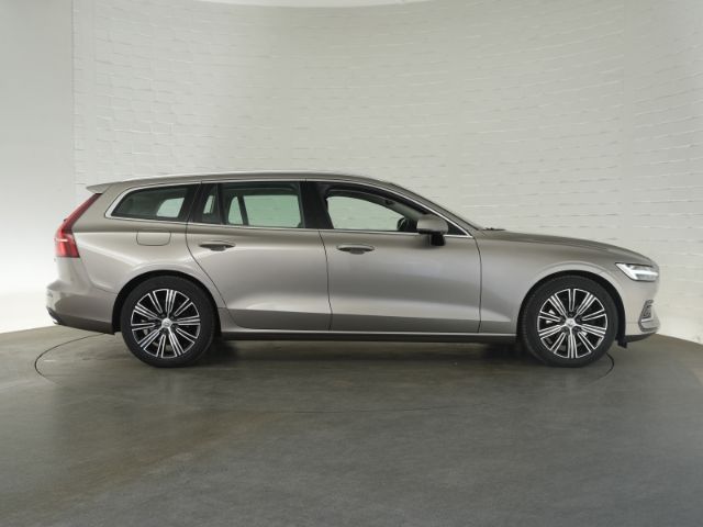 V60 KOMBI INSCRIPTION D AT+AHK+NAVI+LED-SCHEINWE