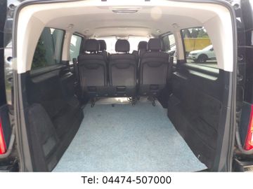 Mercedes V 220 - 11