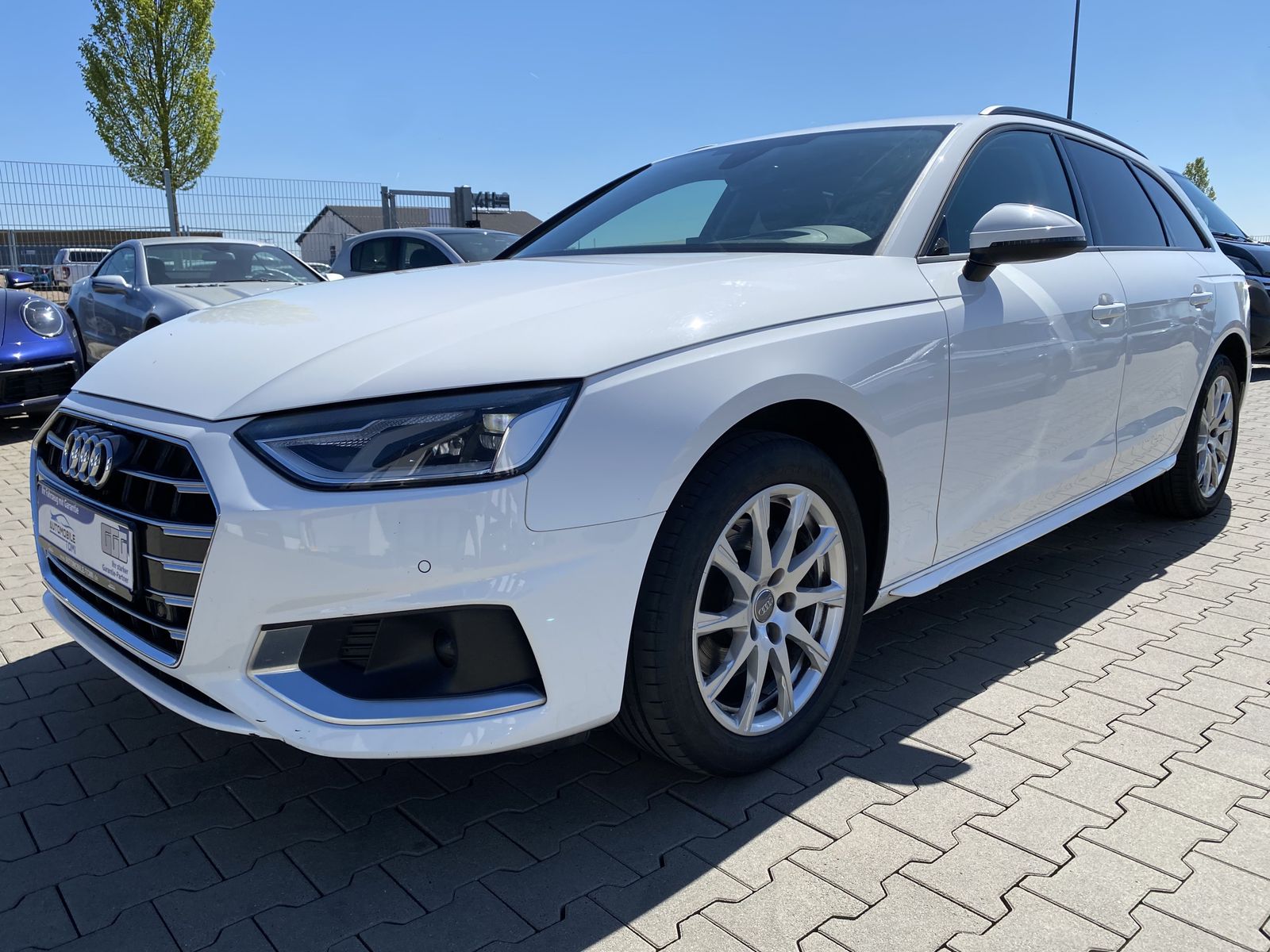 AUDI A4 35 TDI advanced/Head-Up/Navi/DAB
