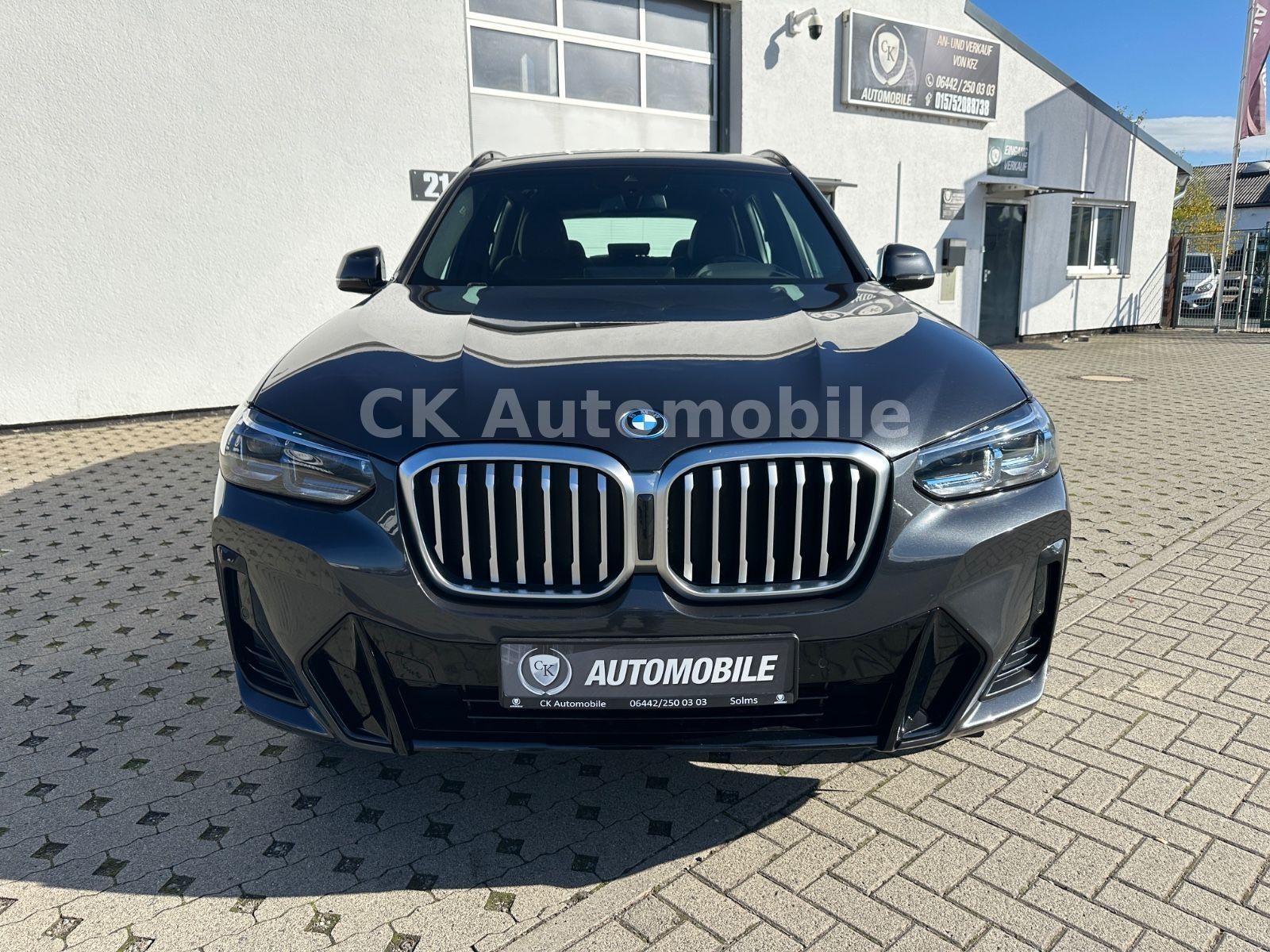 Fahrzeugabbildung BMW X3 xDrive30e M-Sport/Navi/Laser/Head-Up/Kamera