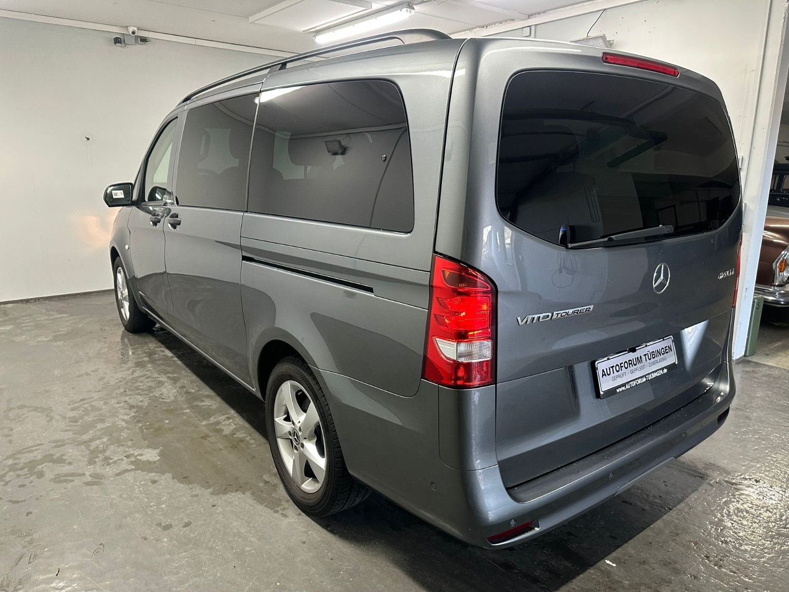 Fahrzeugabbildung Mercedes-Benz Vito  114 4MATIC Tourer Pro Lang*EDITION*AHK*
