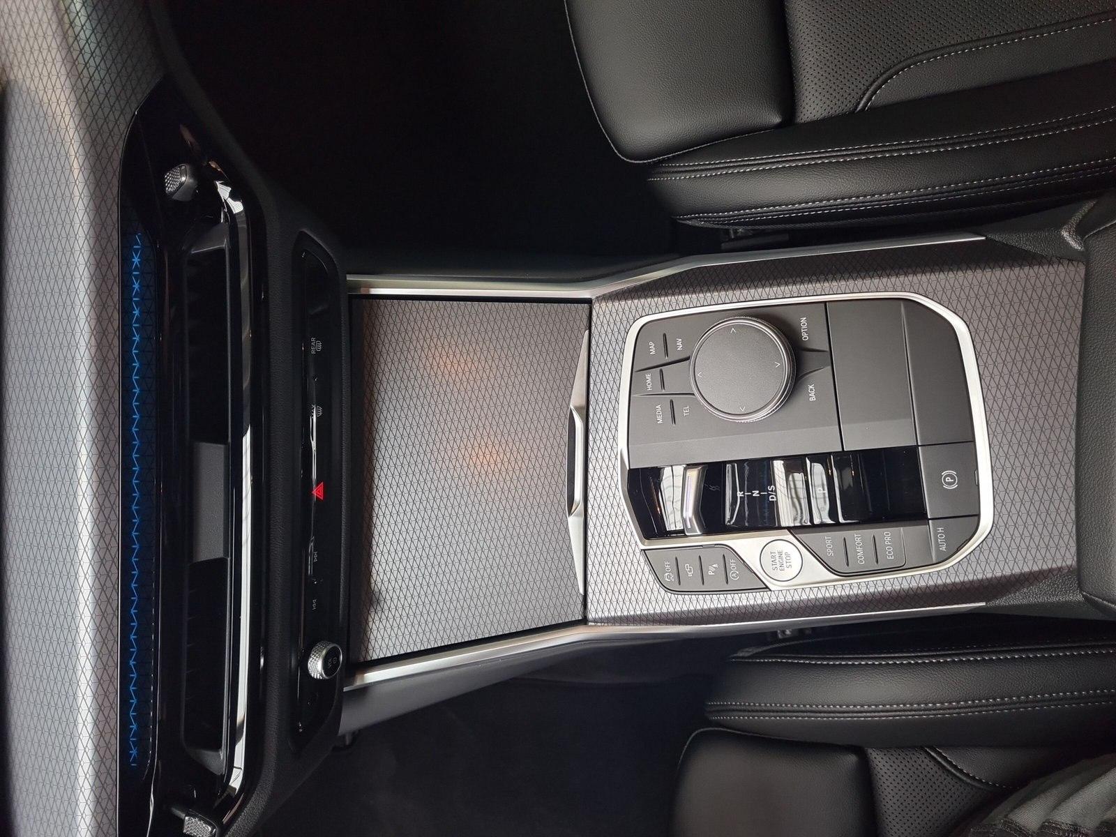 BMW M340i xDrive Limousine HK HiFi Head-Up ACC RFK u