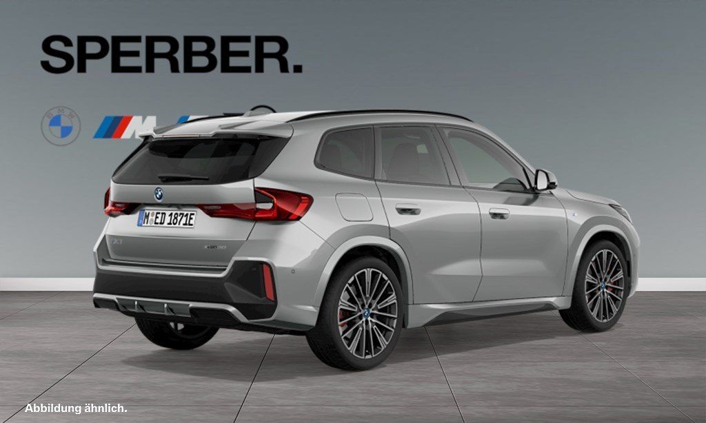 BMW iX1 xDrive30 imagem 2