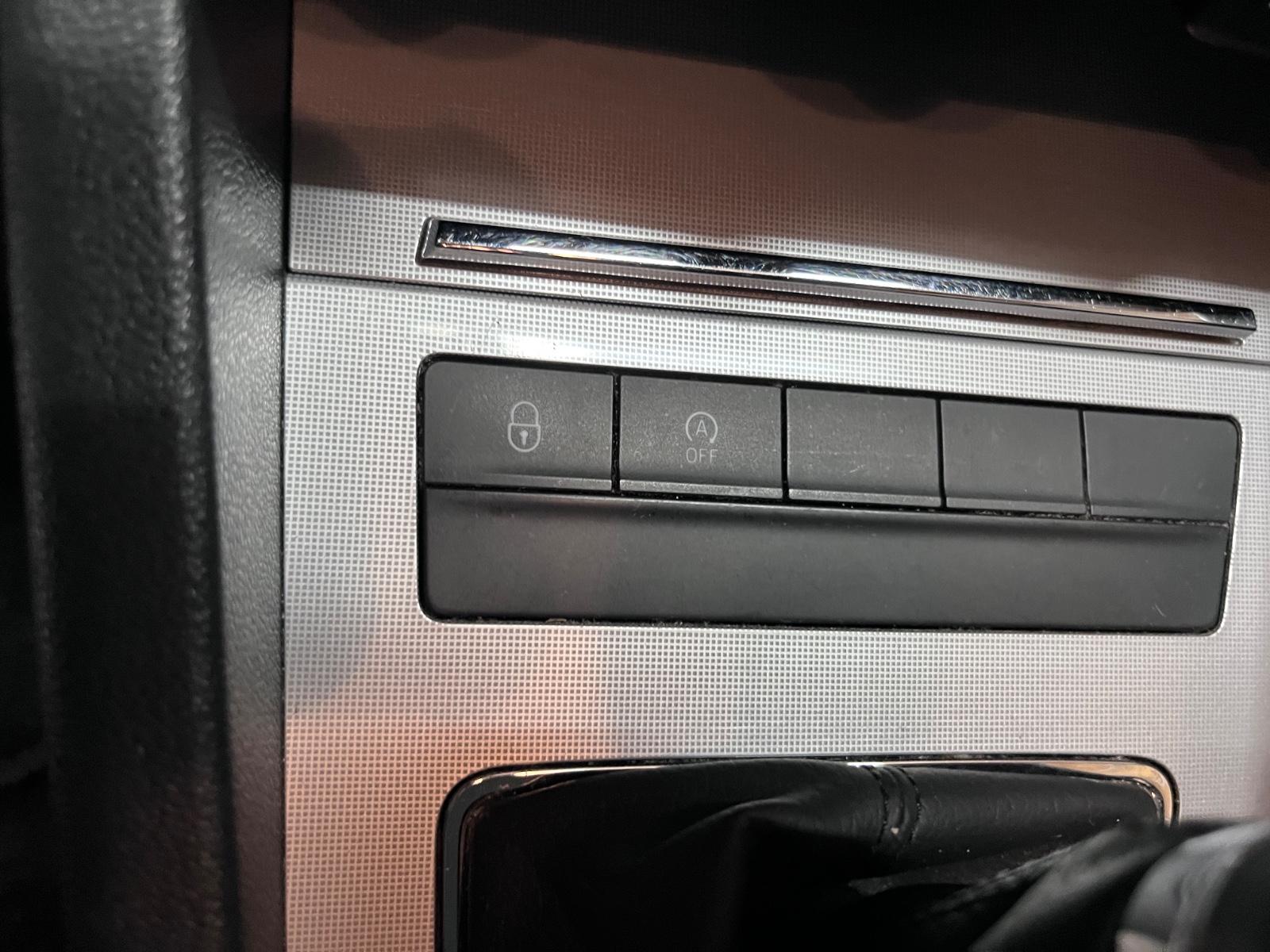 Skoda Octavia 2015 — photo 11