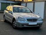 Mercedes-Benz C 220 CDI T ELEGANCE - Mercedes-Benz C 220 aus 2002: Cdi
