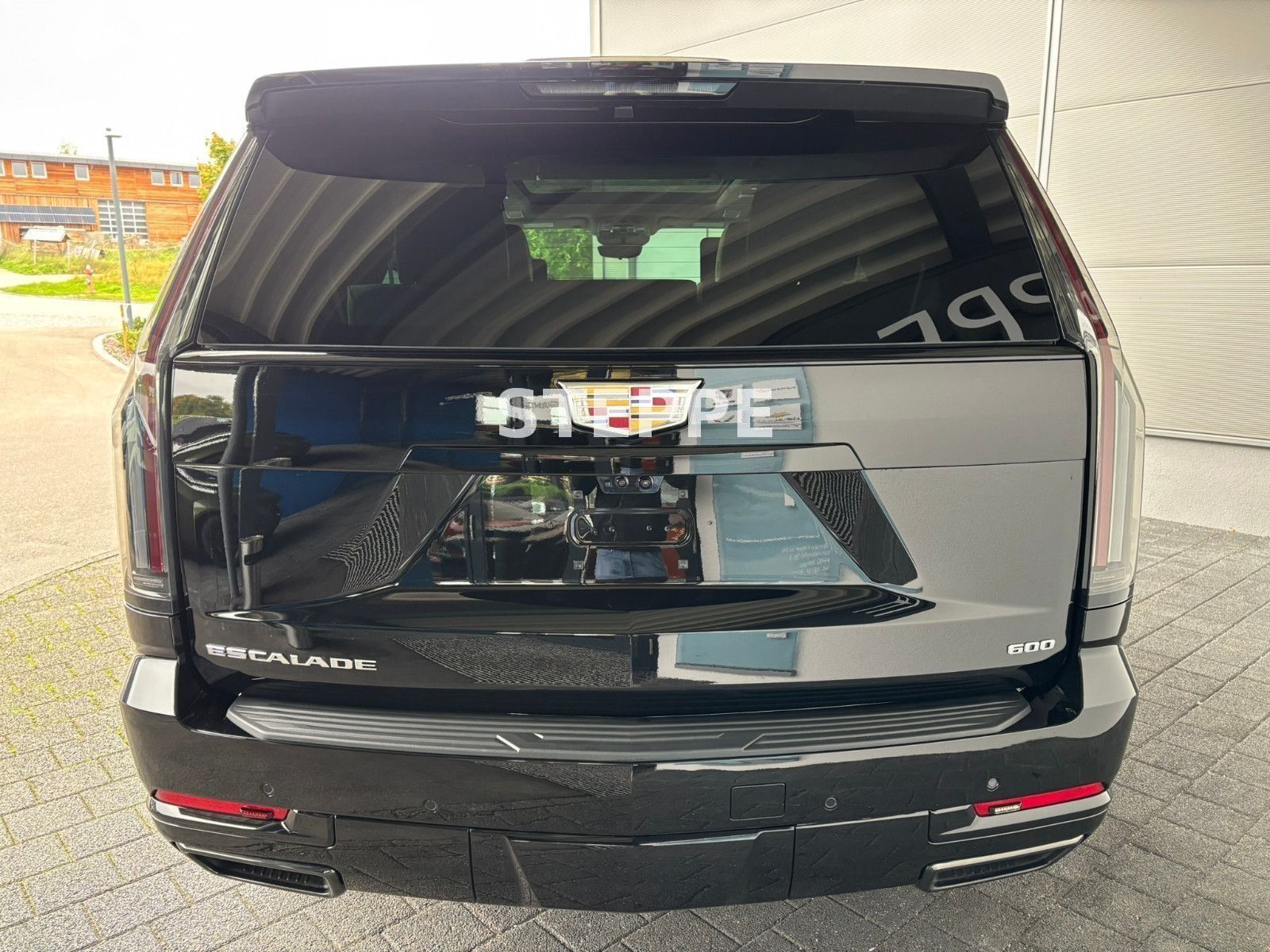 Cadillac Escalade FACELIFT MY26 6.2 V8 Sport Platinum 24"