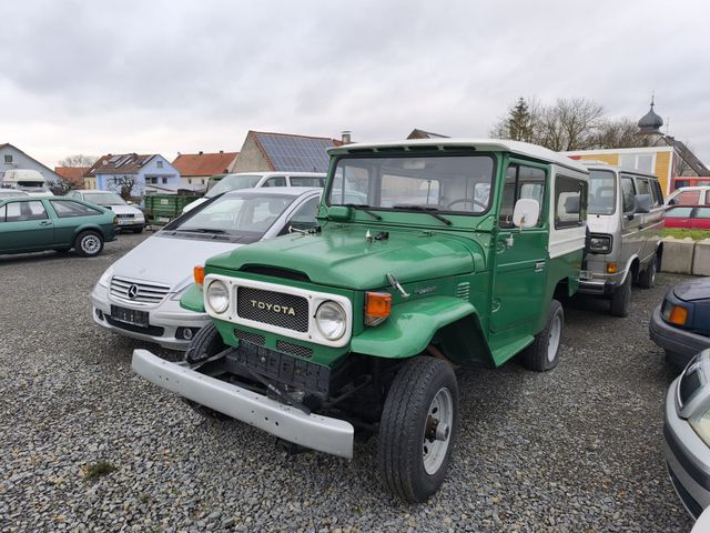 Toyota Land Cruiser FJ43 4,2 Motorschaden