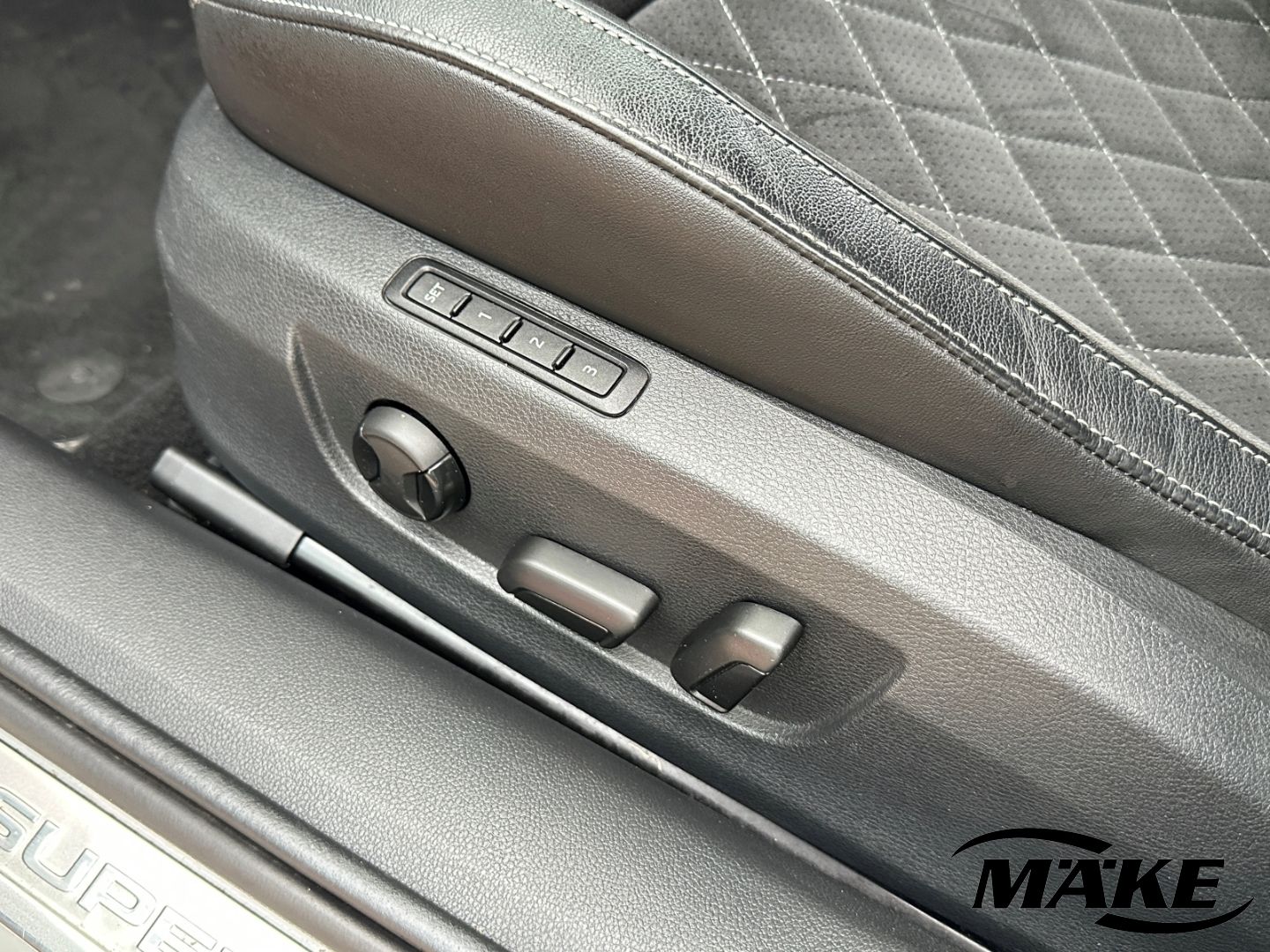 Superb SportLine Combi Sportline 2.0 TSI DSG ACC