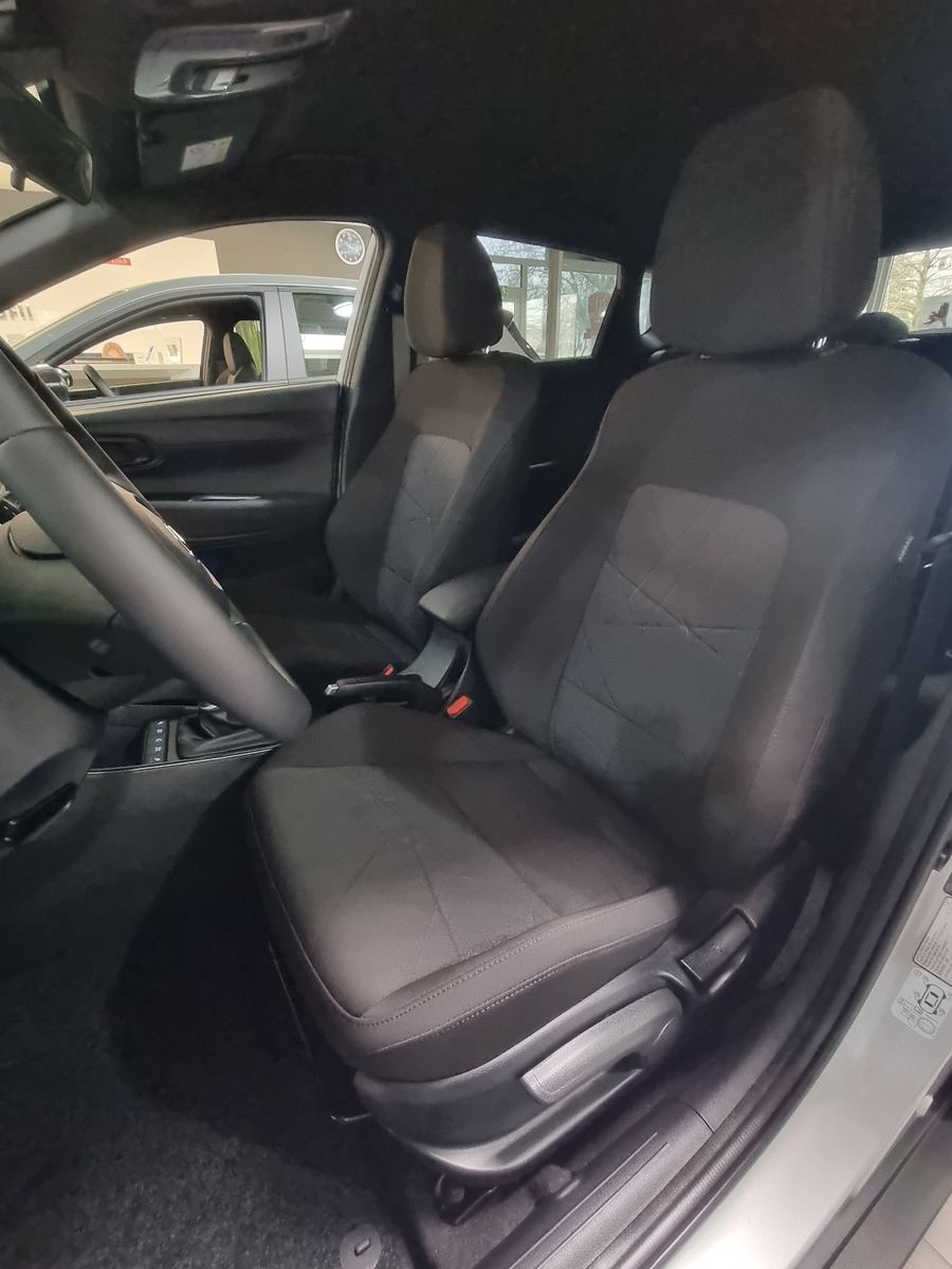 Fahrzeugabbildung Hyundai BAYON 1.0 T-GDI Connect & Go BOSE NAVI