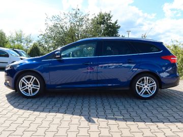 Ford Focus - 8