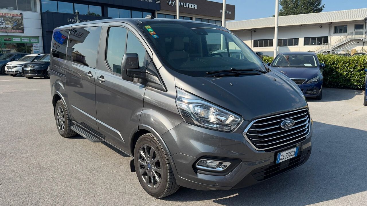 Ford Tourneo Custom 320 2.0 TDCi 185CV PC Titani
