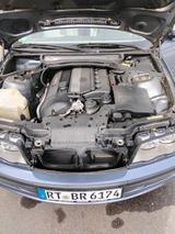 BMW 330i Turing - BMW 330 aus 2000: 330i