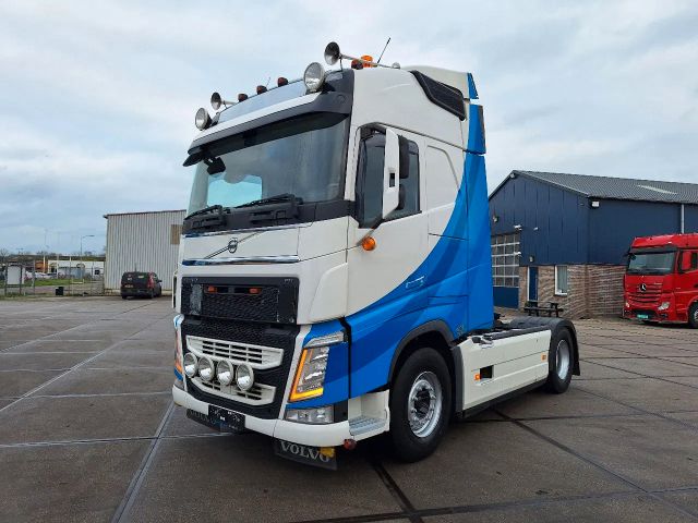 Volvo FH 500 Voll spoiler -VEB+ - Airco -