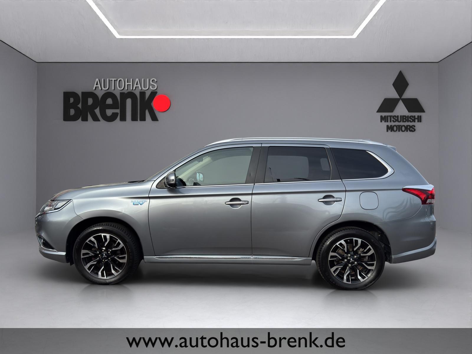 Mitsubishi Outlander PHEV Top 4WD*AHK/Schiebedach/ACC/Navi*