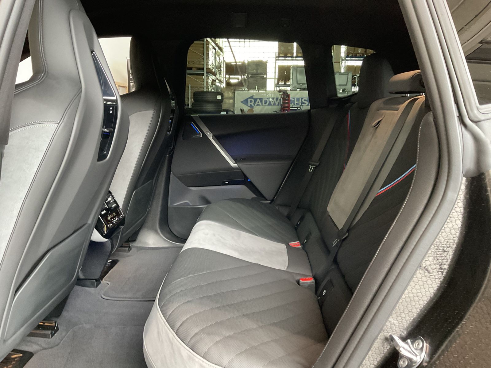BMW iX - Bild 9