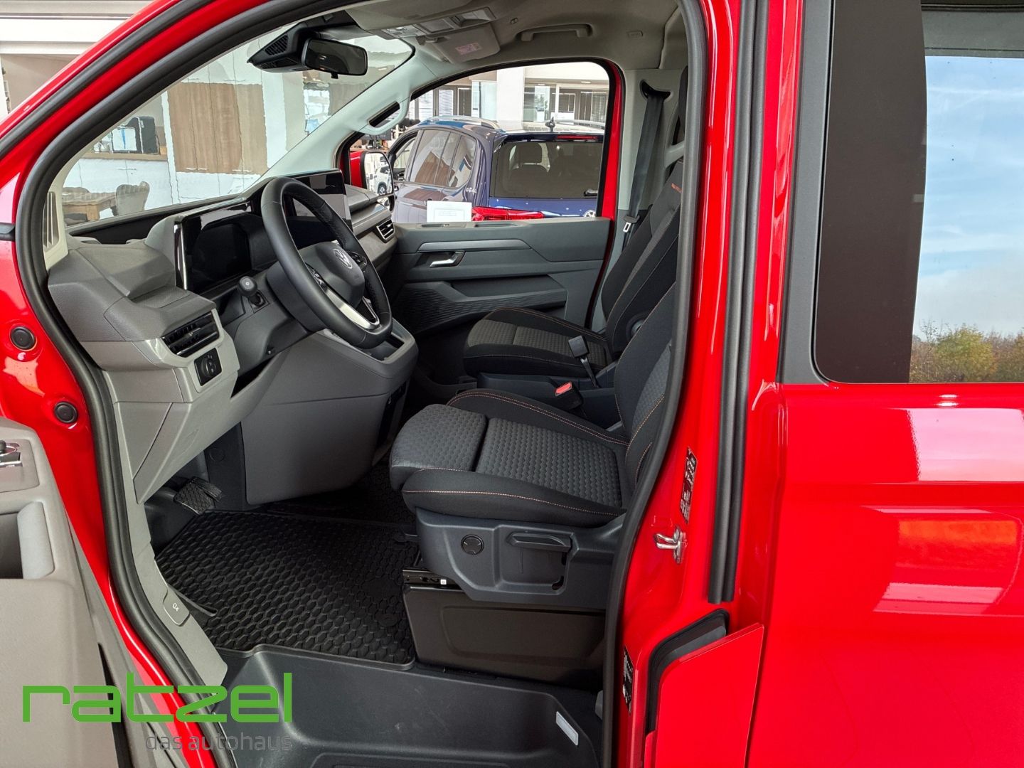 Fahrzeugabbildung Volkswagen Caravelle PanAmericana 4MO KR StandHZG AHK+Pano