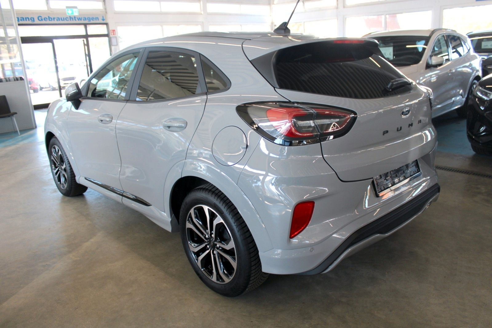 Fahrzeugabbildung Ford Puma MHEV ST-Line LED NAVI WinterPaket DAB uvm.
