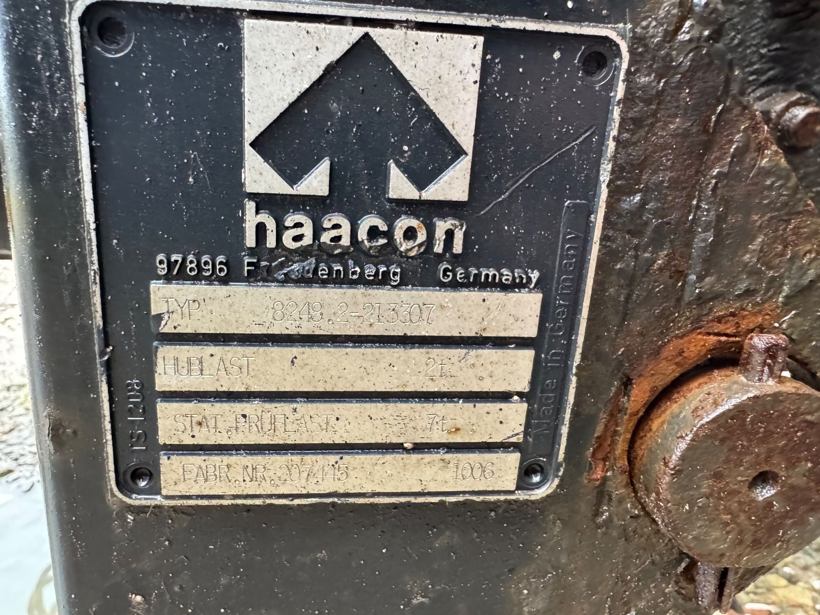 nordtrucks.de Fahrzeugabbildung Andere SEG (F) Tandem Pritschenanhänger mit Plane