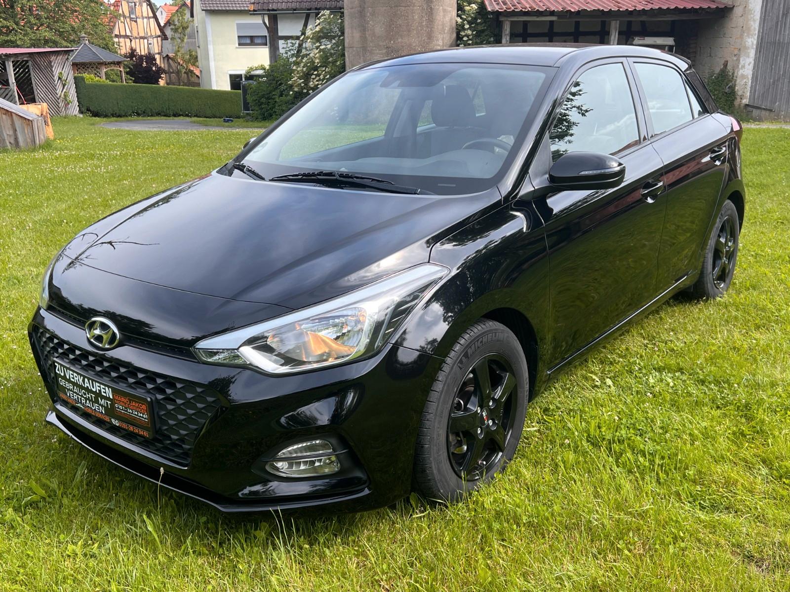 Hyundai i20 Automatik*8-Fach*Apple*BT*Navi