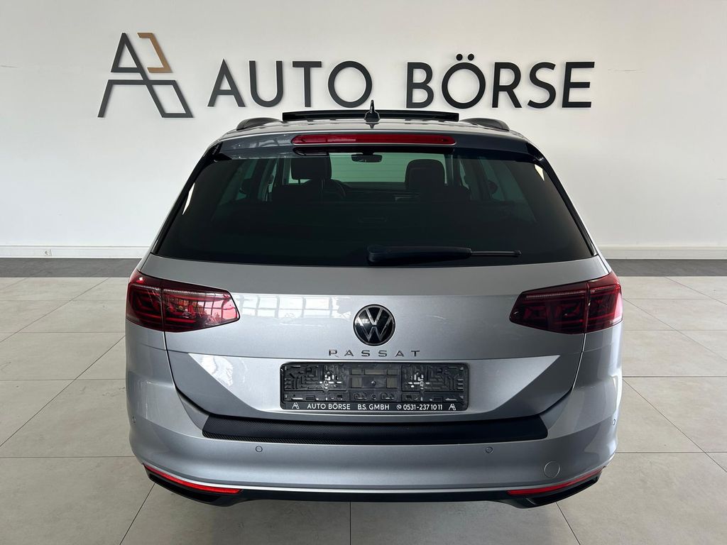 Volkswagen Passat Variant BUSINESS PANO*HUD*CAM*AHK*IQ.LIGH