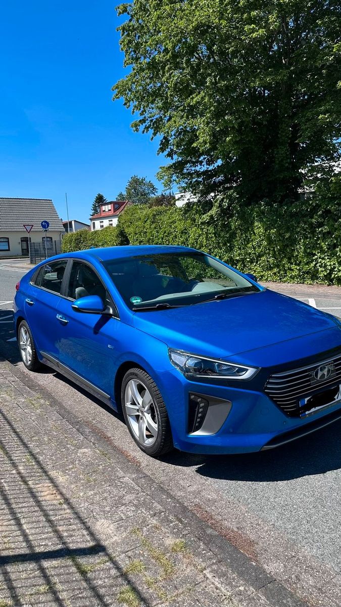 HYUNDAI IONIQ