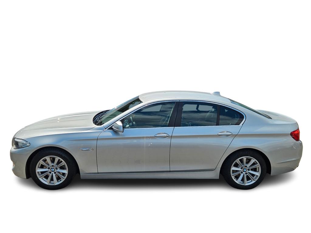 BMW 523