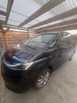 Volkswagen T7 Multivan eHybrid Energetic HuD ACC uvm. - blaue Volkswagen T7