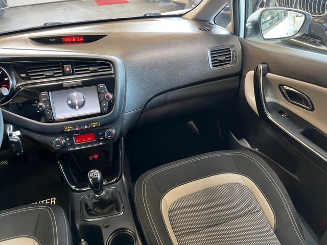 Kia Cee'd *1.HAND*NAVI*TEMPO*KAMERA*LKHZ*