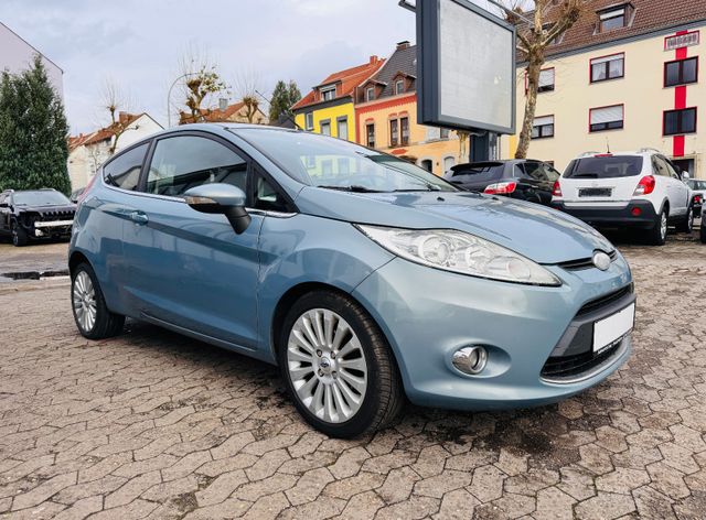 Ford Fiesta 1.6 TDCi Titanium Klimaautomatik PDC