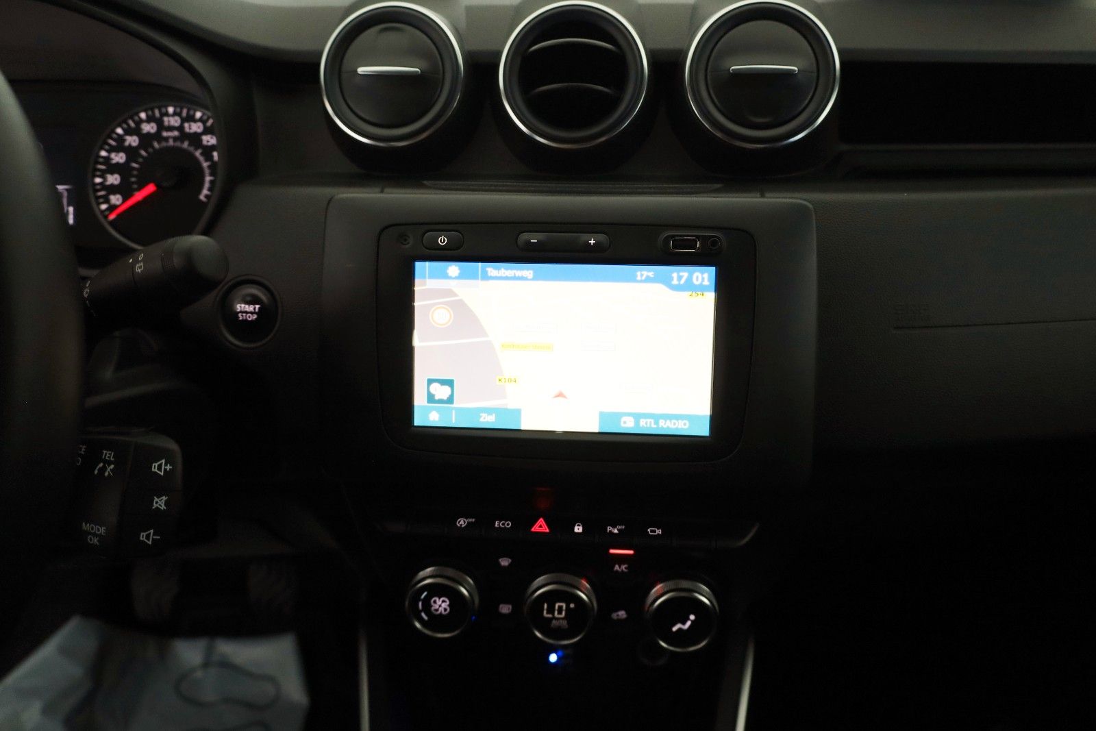 Fahrzeugabbildung Dacia Duster Adventure AHK,Scheckheft,Leder,LED,Navi