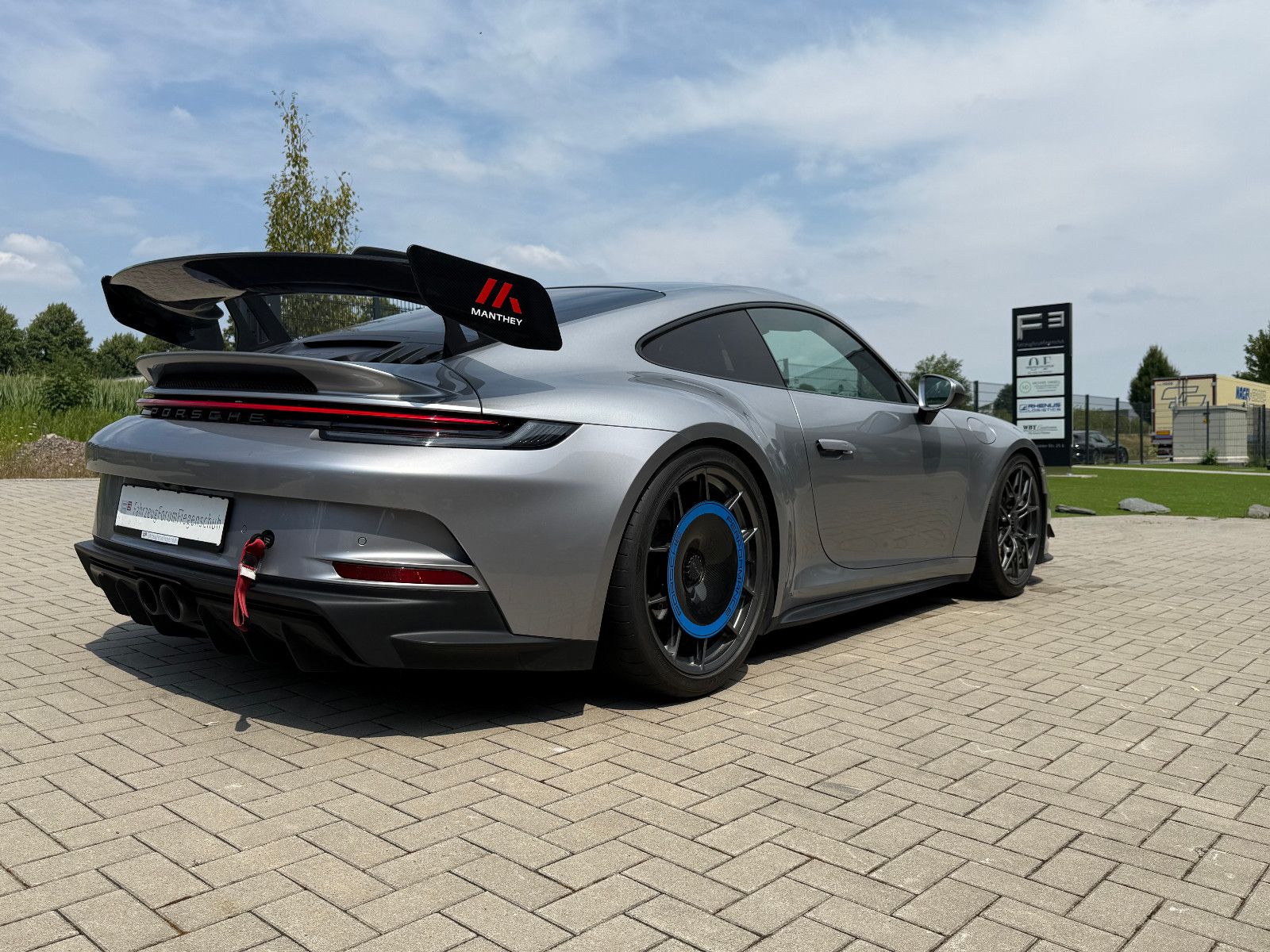 Fahrzeugabbildung Porsche 911/992.1 GT3 Manthey Kit, Lift, Approved,Steuer