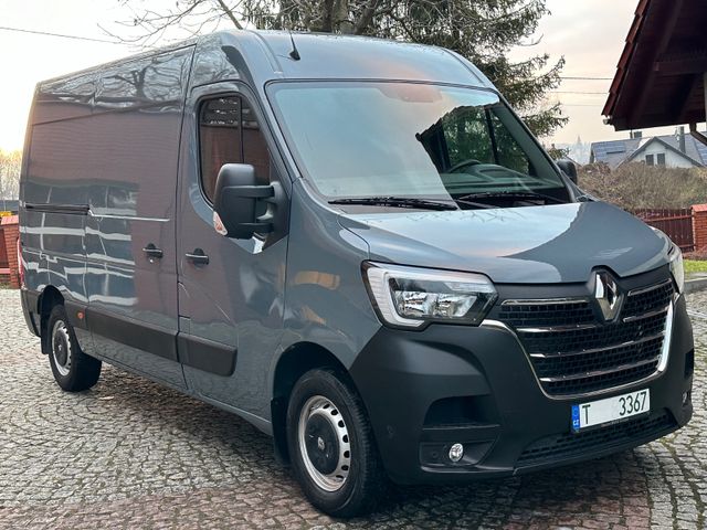 Renault Master van L2H2 150 PS in Madeira PT