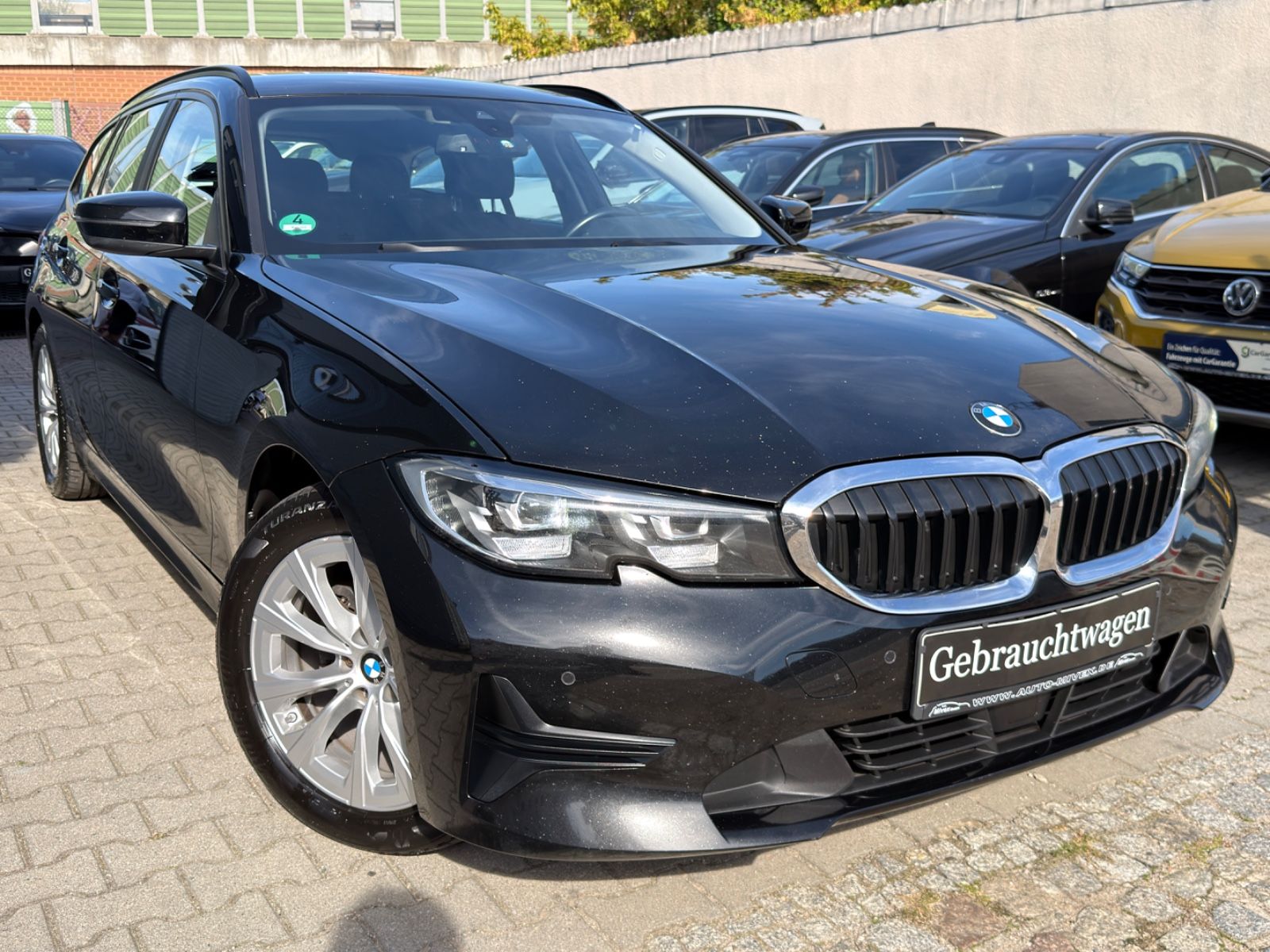 BMW 320