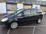 Opel Zafira B Edition - Opel Zafira aus 2005 mit Diesel-Antrieb
