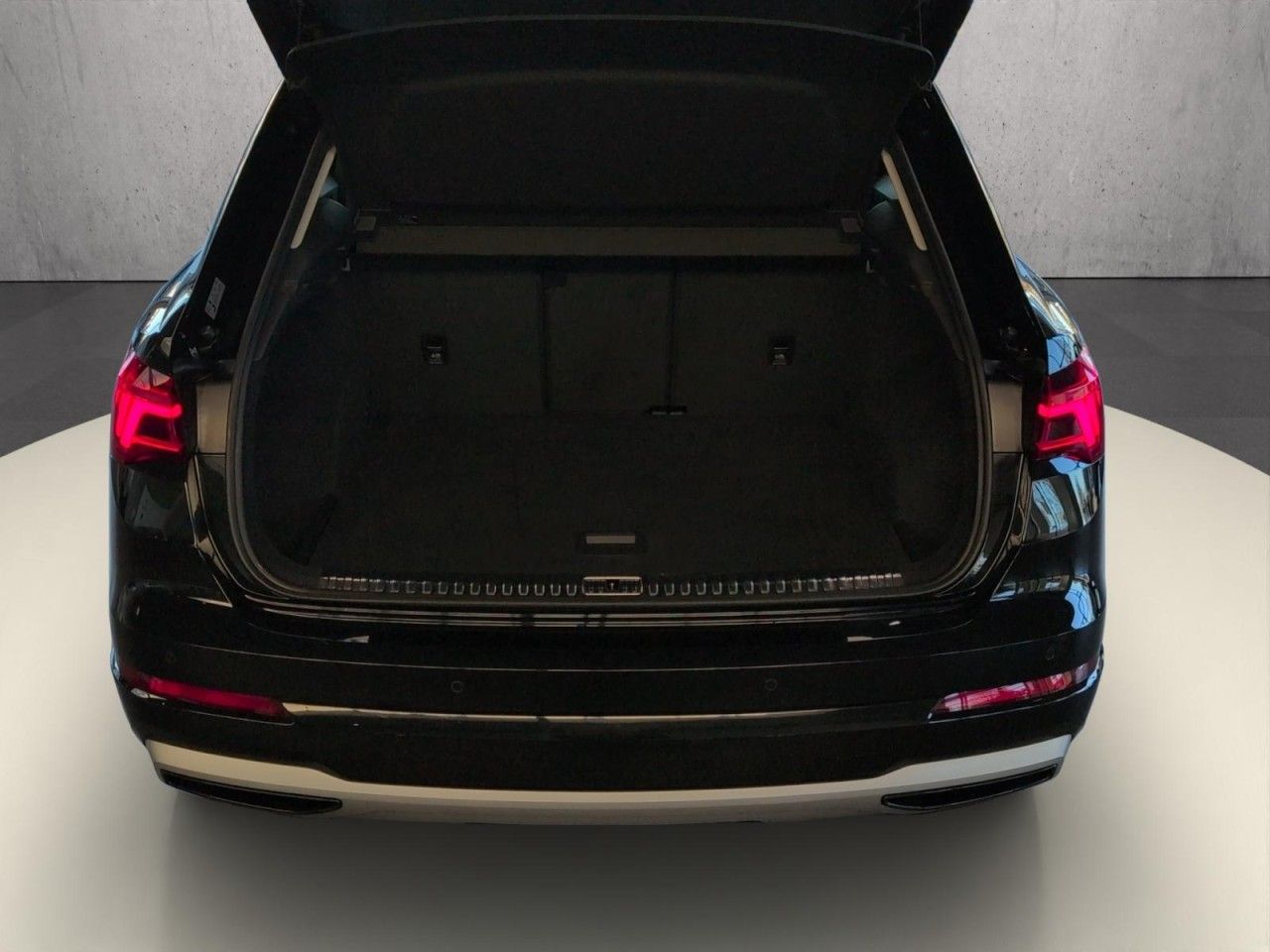 Q3 advanced 35 TFSI S tronic Klima Navi Leder